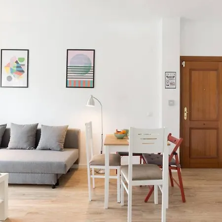 Apartment City Breaks In Downtown *